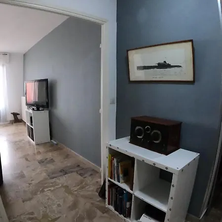 Passerelle Du Marin Apartment *